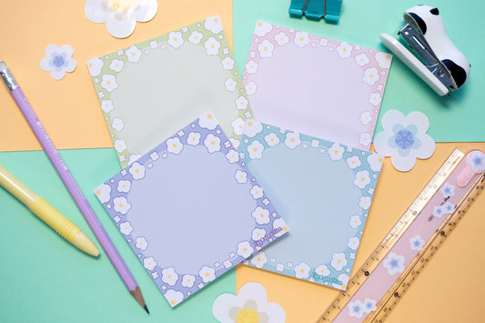 Daisy Field Memo Pad (Various Colours Available)