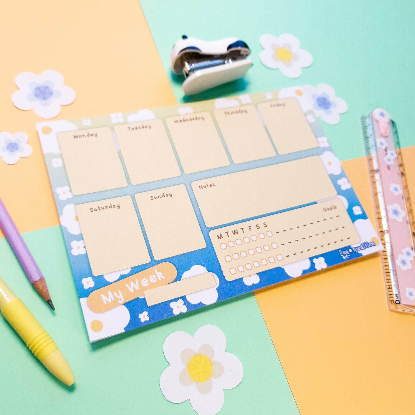 Daisy Explosion Gradient Week Planner Pad