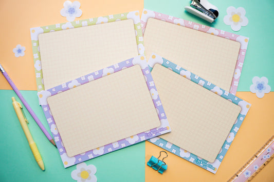 Daisy Field Square Grid Desk Memopad Landscape/Portrait